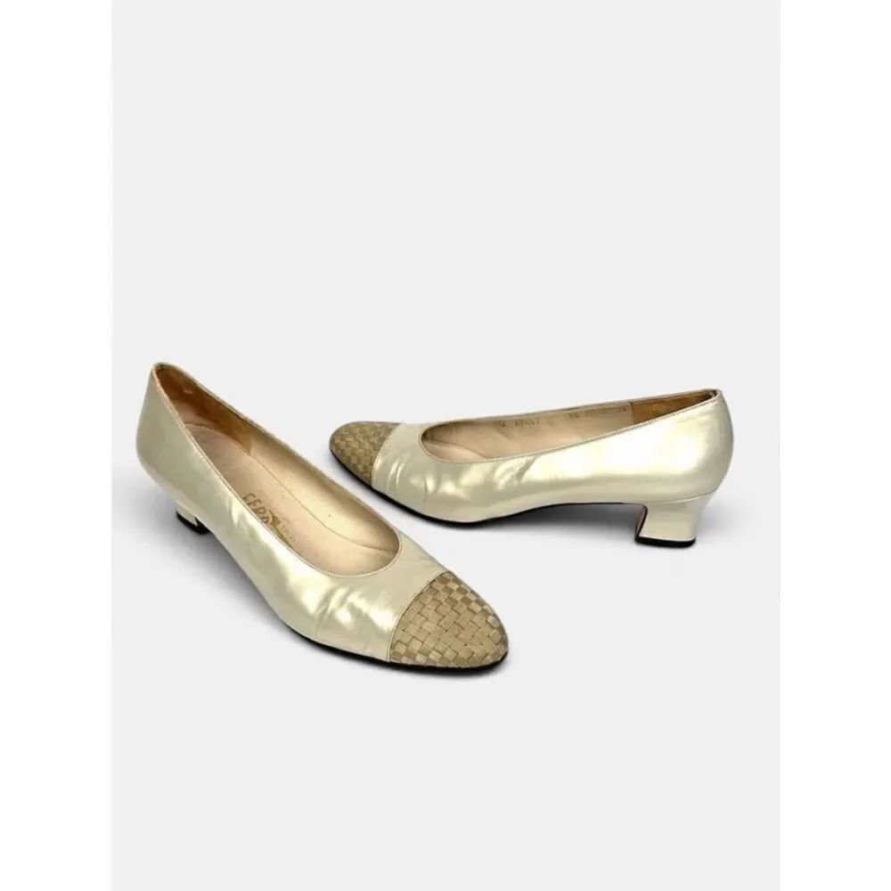 Salvatore Ferragamo Champagne Leather Fabric Woven Details Low Heel Pumps 10